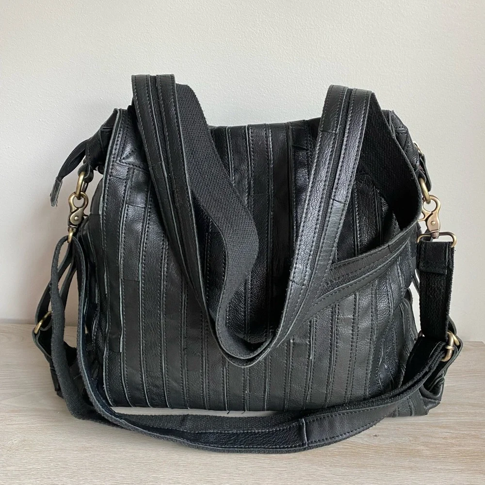 Amerileather Black Leather Tote - Picture 6 of 15